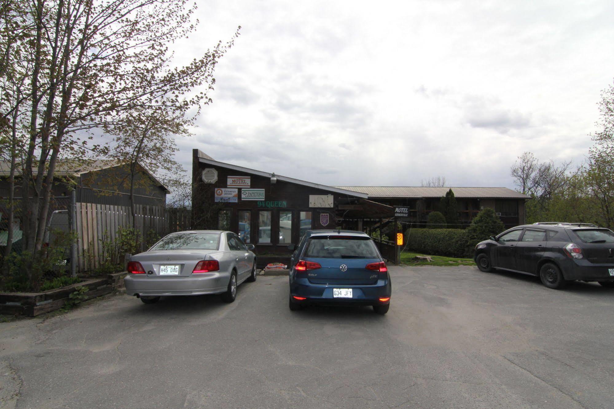 Motel Lennoxville Sherbrooke Extérieur photo